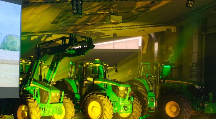 John Deere presenta sus novedades de maquinaria con el foco en las series 6M, 6R y 8R Novedades de John Deere