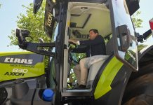 El presidente de la Diputación de Ciudad Real reclama soluciones hídricas que garanticen el futuro del sector agrario Miguel Angel Valverde