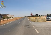 La Guardia Civil investiga al conductor de un tractor por un delito de homicidio imprudente carretera Guardia Civil