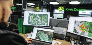 John Deere celebra 25 años de guiado automático John Deere celebra 25 años de guiado automático