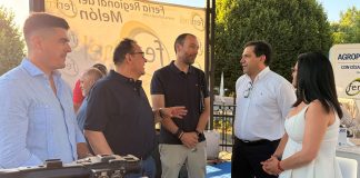 El presidente de la Diputación de Ciudad Real asegura que para garantizar el futuro del campo se tiene que desarrollar el Pacto Nacional del Agua Miguel Ángel Valverde en FERIMEL