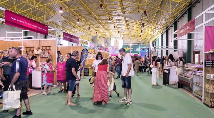 El alcalde de Las Pedroñeras, muy satisfacción por “la gran afluencia de público y los resultados económicos” de la Feria del Ajo Feria Internacional del Ajo