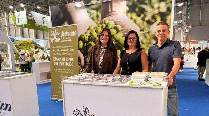 La Diputación de Ciudad Real recibe la certificación de Oleoturismo España DIPU CR