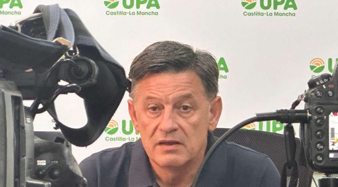 UPA Castilla-La Mancha se concentrará frente a Repsol, en Puertollano, contra el aumento del precio del gasóleo B Julián Morcillo UPA CLM
