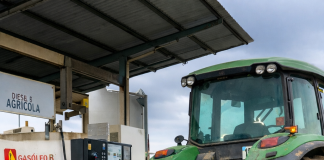 Reclama poner en marcha, cuanto antes, un modelo profesional de suministro de gasóleo B gasoleo agricola