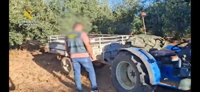 tractor robado tractor robado